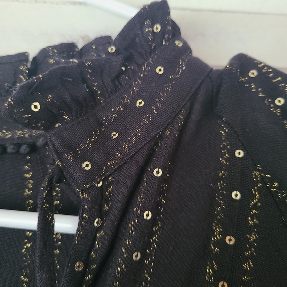 Tunic - Picture 2 of 5